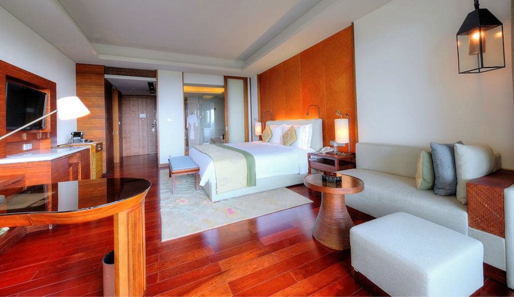 Haitang Bay Gloria Sanya Hotspring Resort 9/34