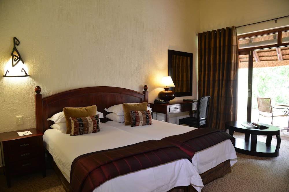 Kwa Maritane Bush Lodge 13/32