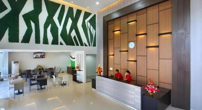 Sumi Hotel Simpang Lima Semara 12/32