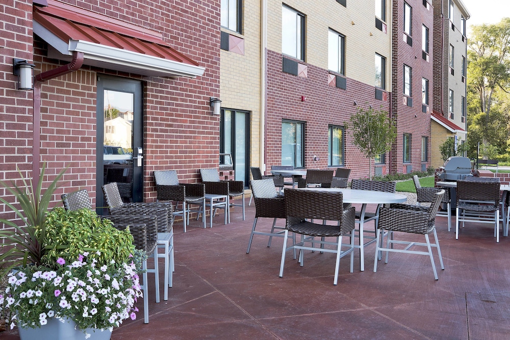 Towneplace Suites Garden City 10/12