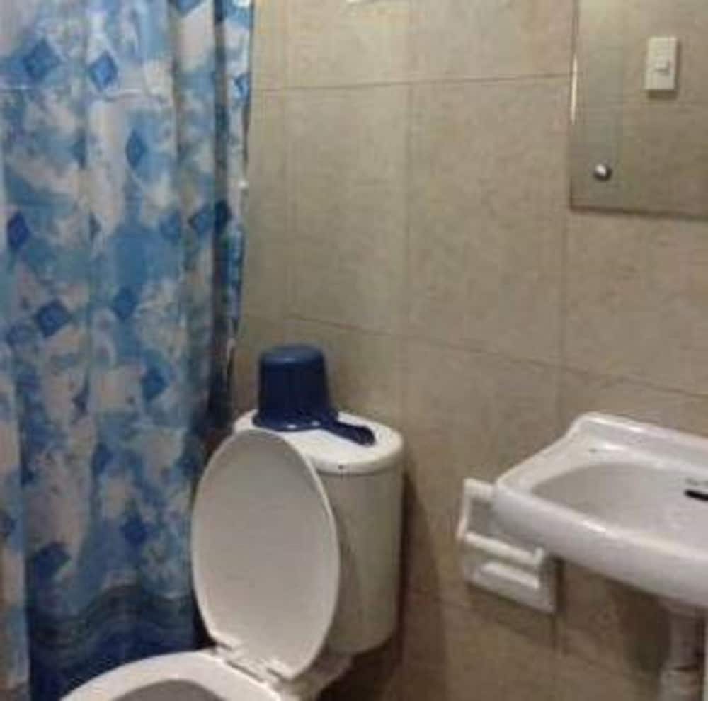 Ukl Ever Resort Hotel 36/40
