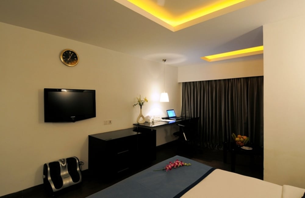 The Central Court Hotel 16/43
