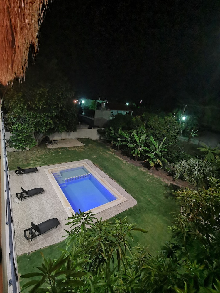 Hotel Makech Bacalar 31/35