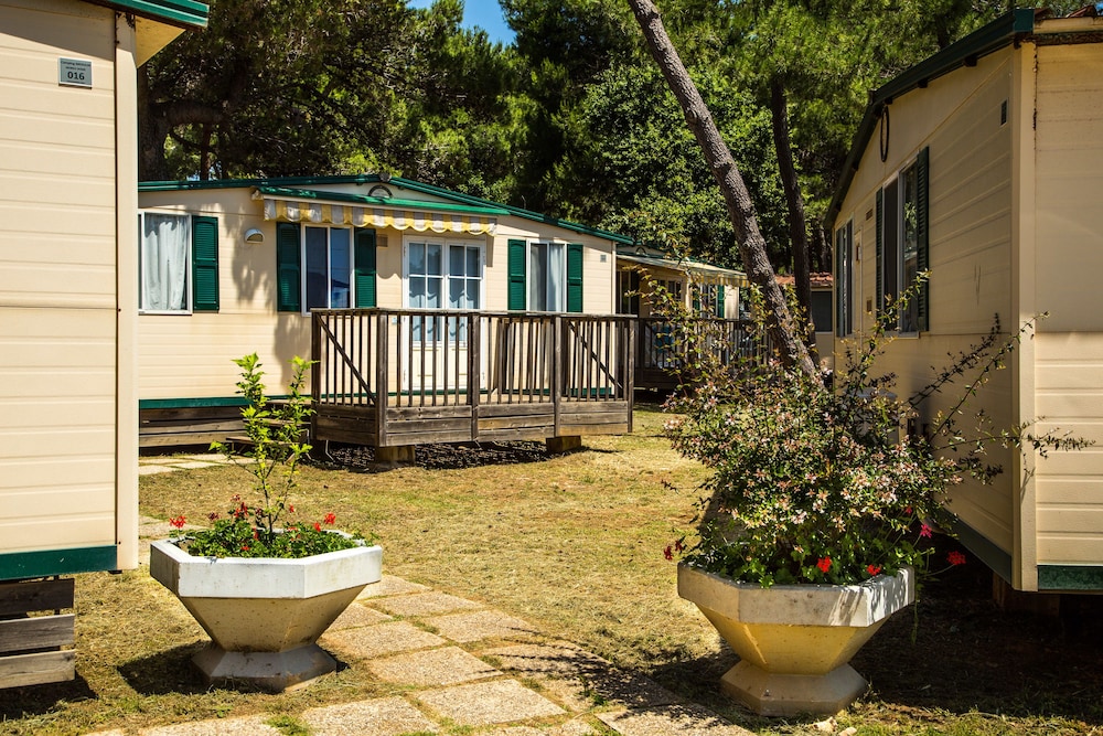Arena Medulin Mobile Homes 33/43