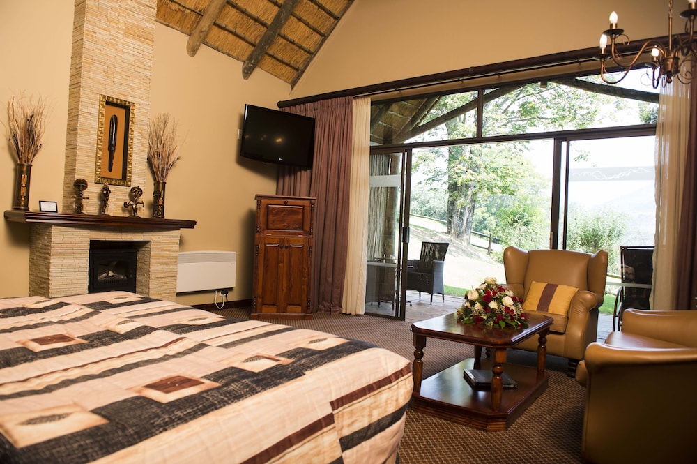 Cathedral Peak Hotel 33/73