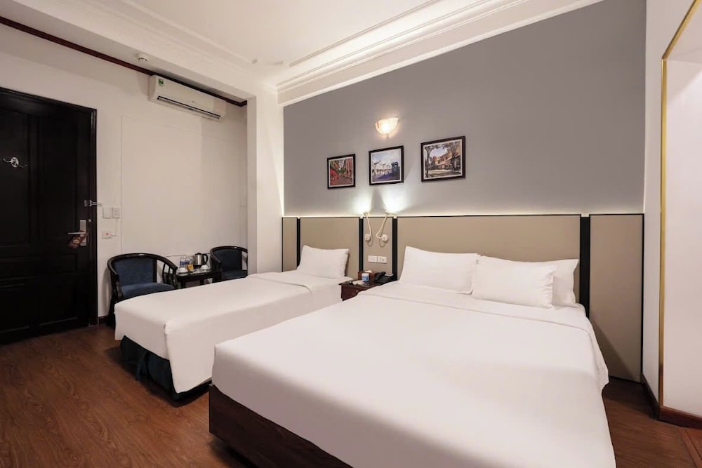 A25 Hotel 80 Mai Hac De 21/36
