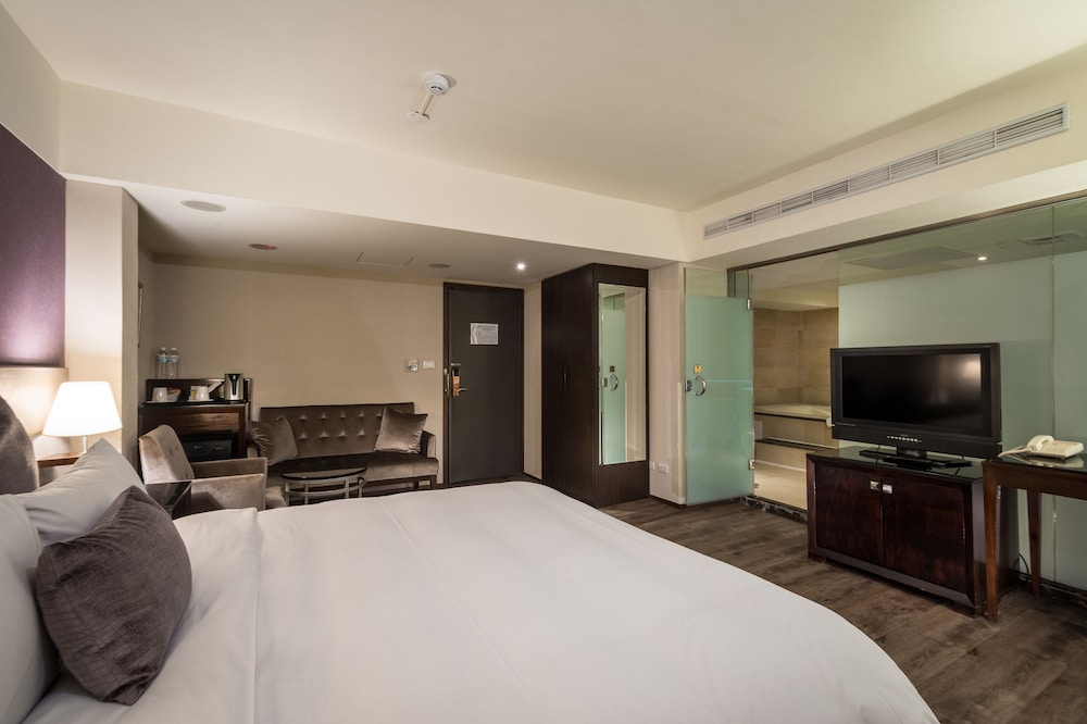 Delight Hotel 33/72