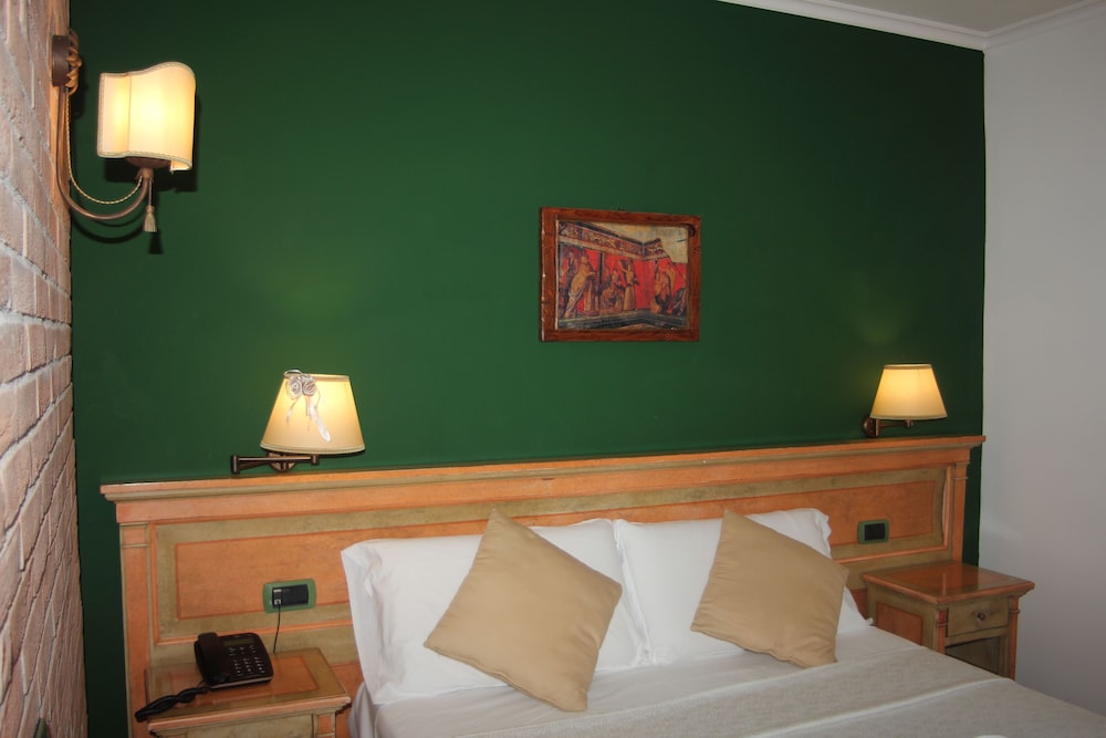 suite, accessible