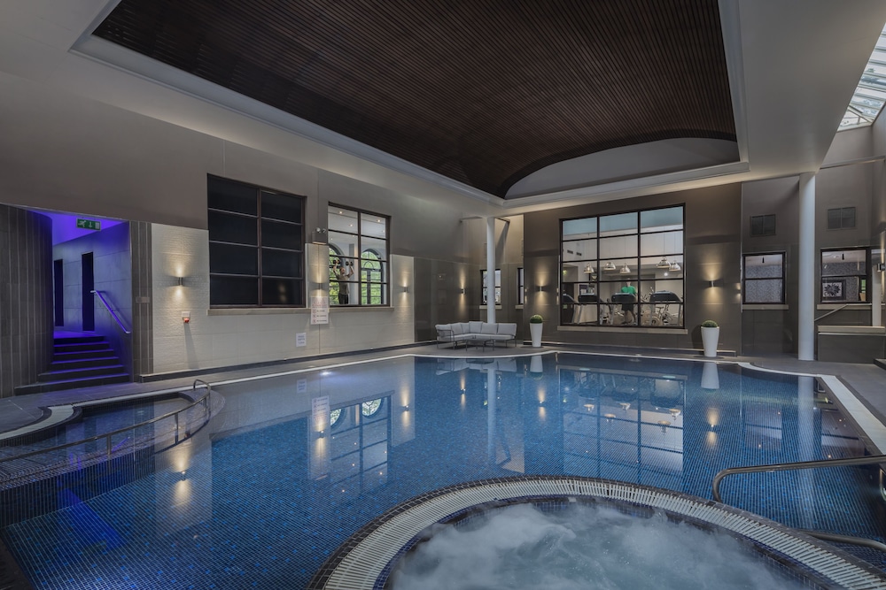 Oulton Hall Hotel, Spa & Golf Resort 35/65
