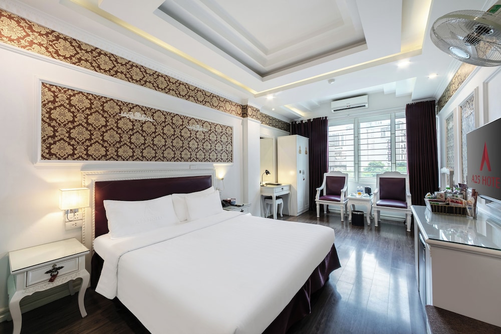 DELUXE, DOUBLE BED
