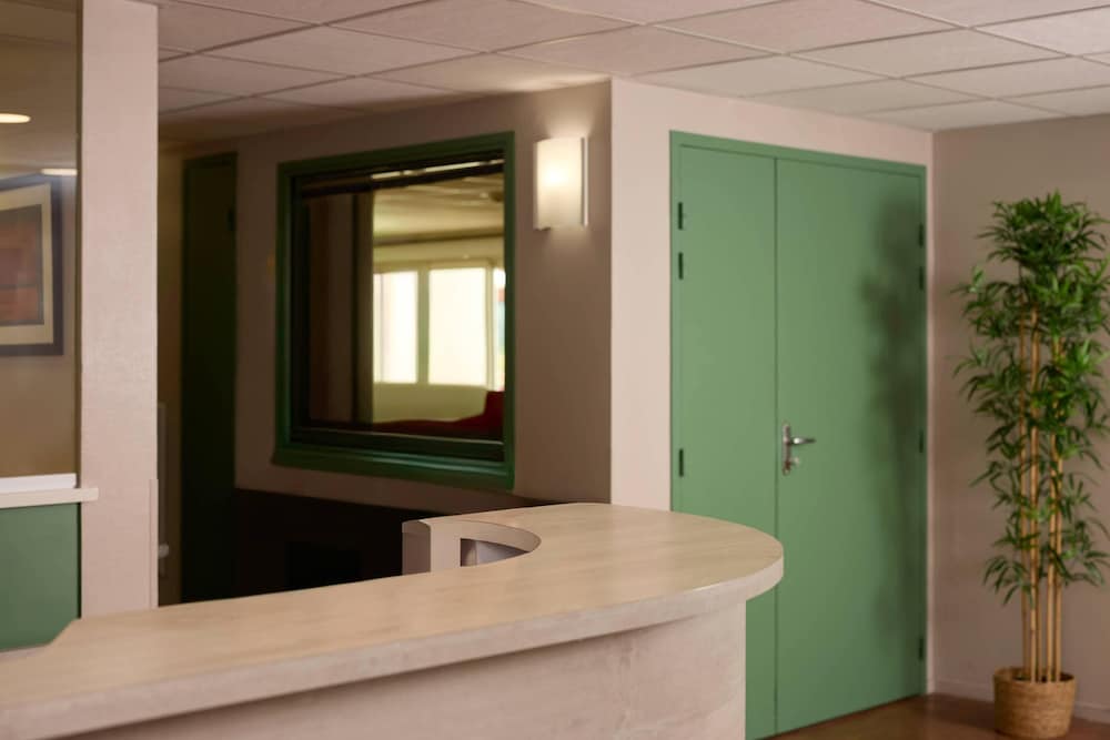 Quality Aparthotel Chalon-sur-Saone Gare 4/28
