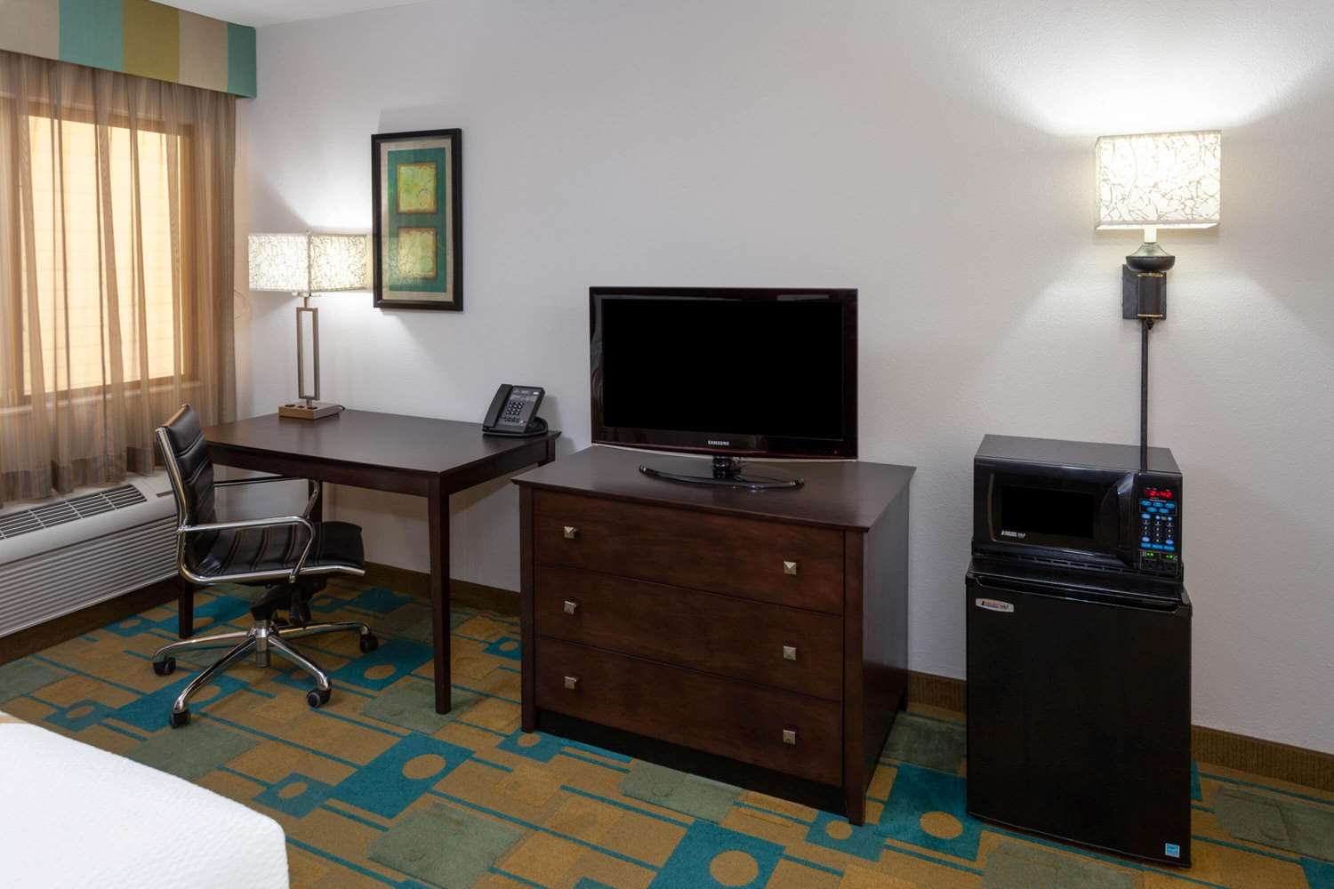 La Quinta Inn Sheboygan 34/42