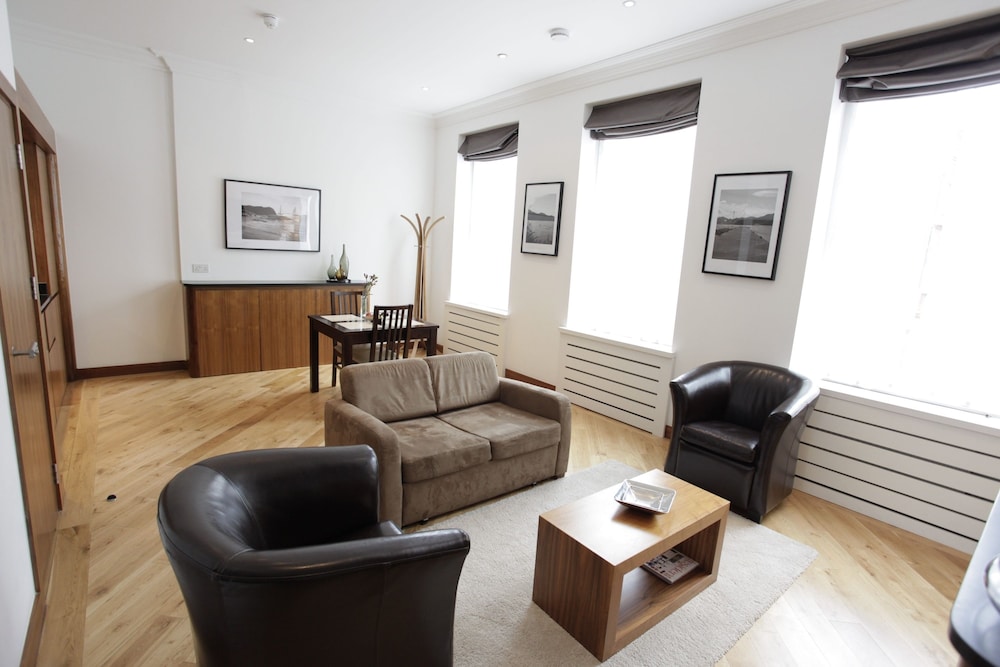 Presidential Apartments - Kensington 43/69