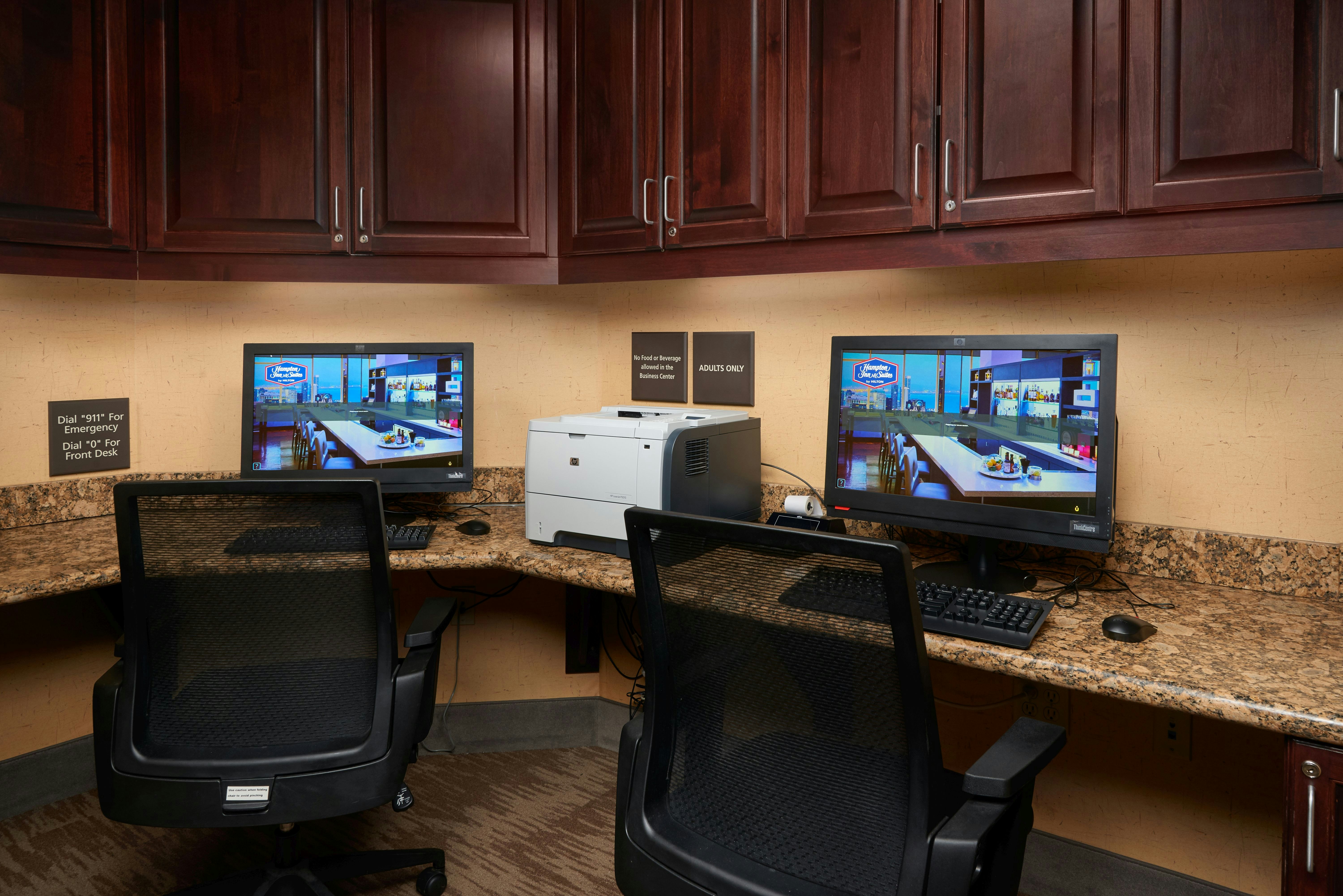 Hampton Inn and Suites Rogers 22/29