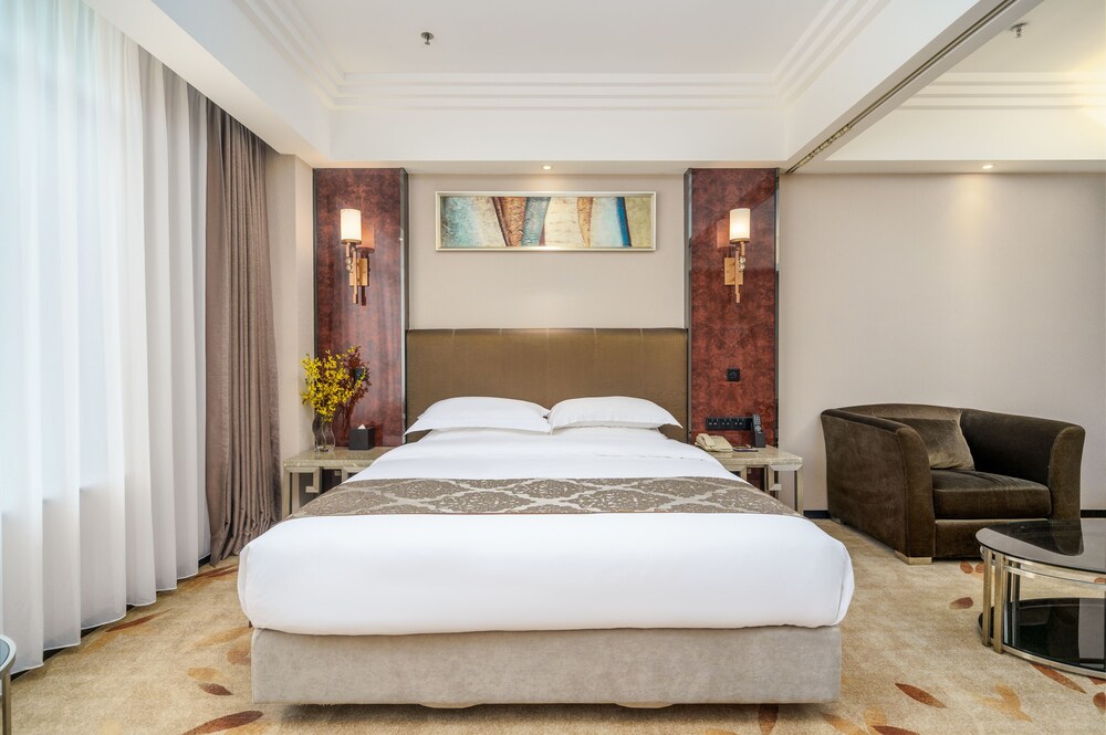 Zhong Tian Mayfair Hotel 18/56