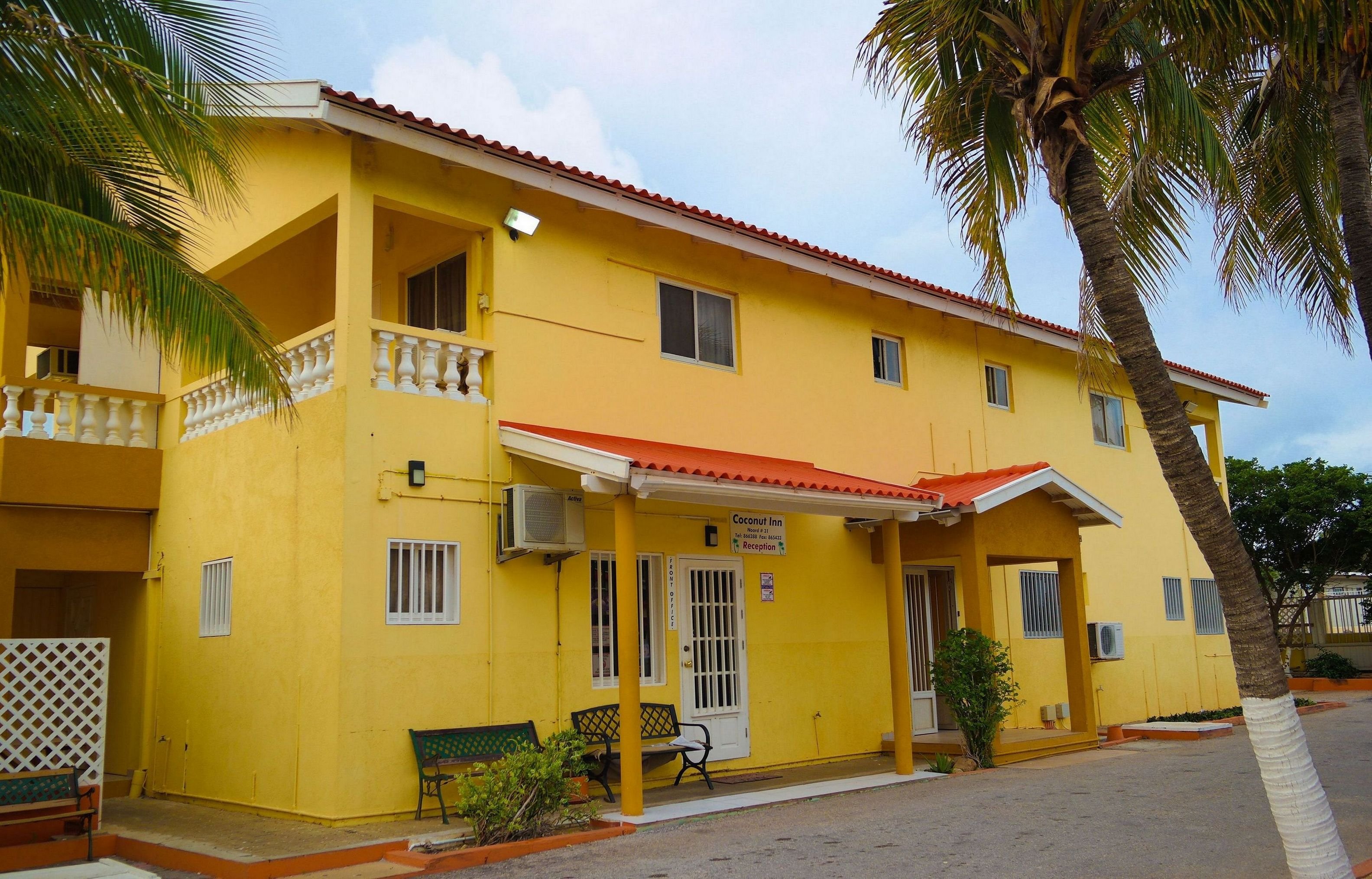 COCONUT INN 2/37