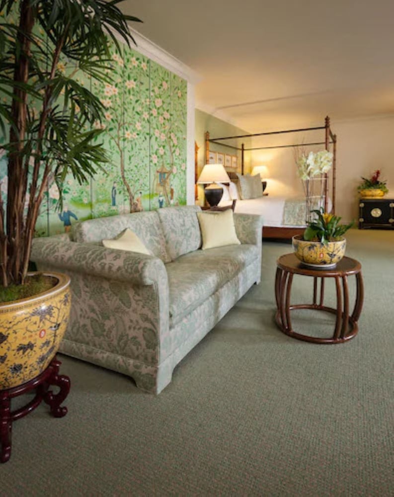 Santa Barbara Inn 23/67