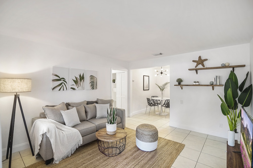 Alani Bay Luxury Condos Ft Lauderdale 39/49