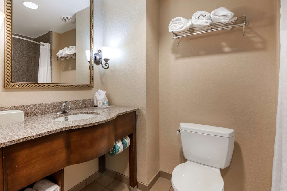 Comfort Suites Ocala - North 34/37