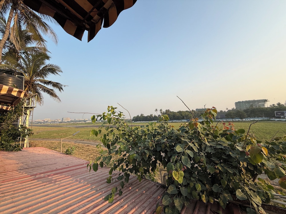 Hotel Beach Garden 40/50