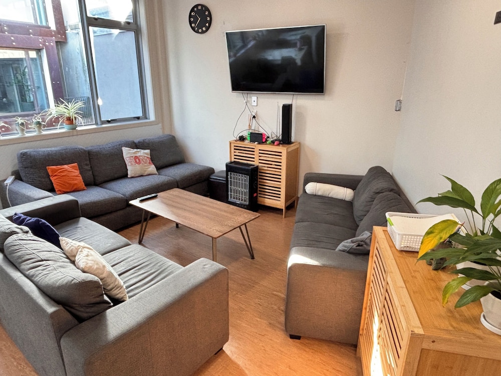 Newton Lodge - Hostel 27/43