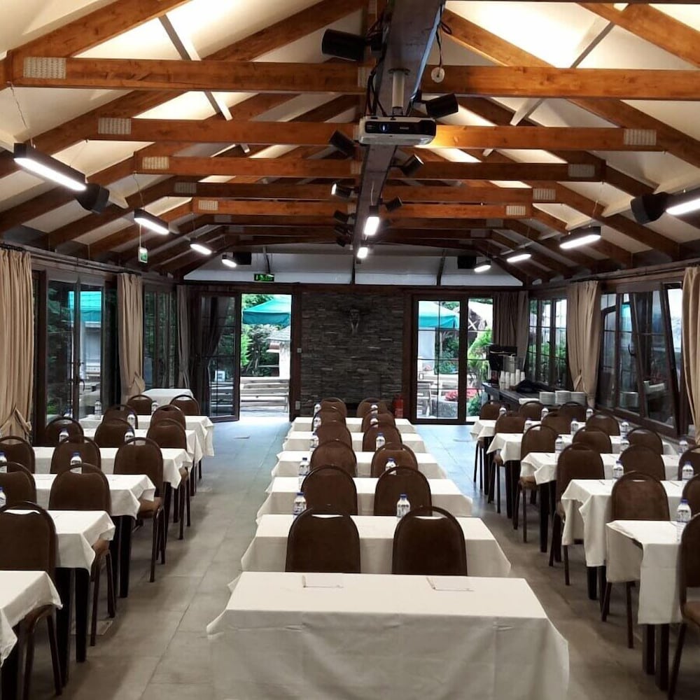Village Park Resort Spa 32/50
