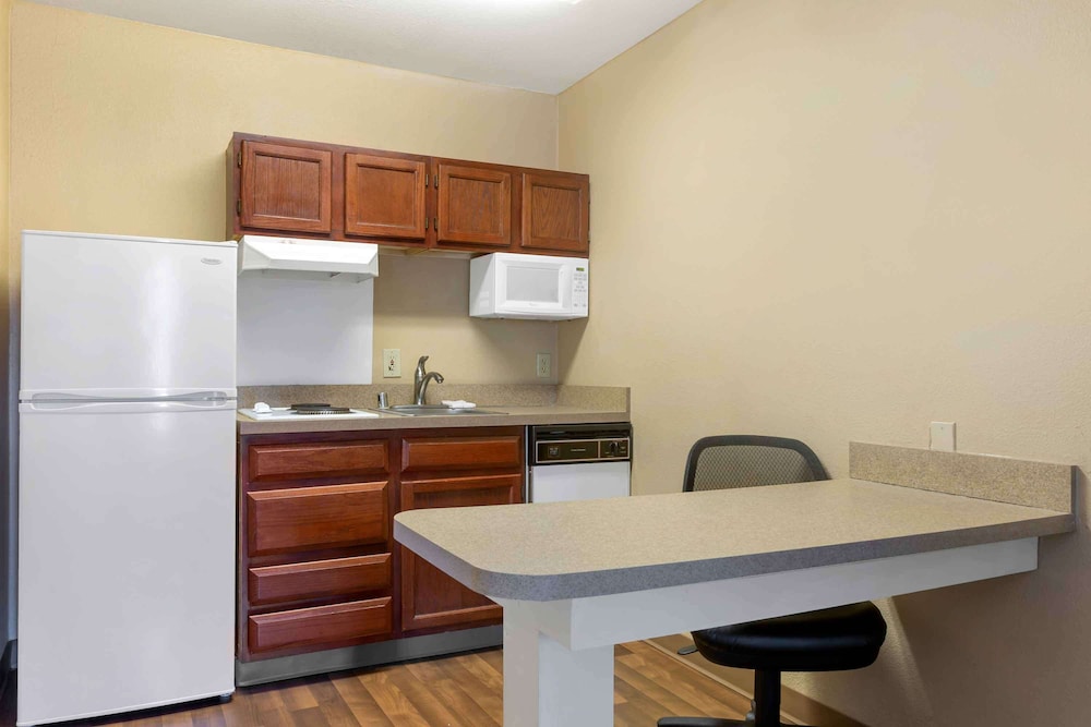 Extended Stay America Phoenix - Chandler - E. Chandler Blvd. 44/51