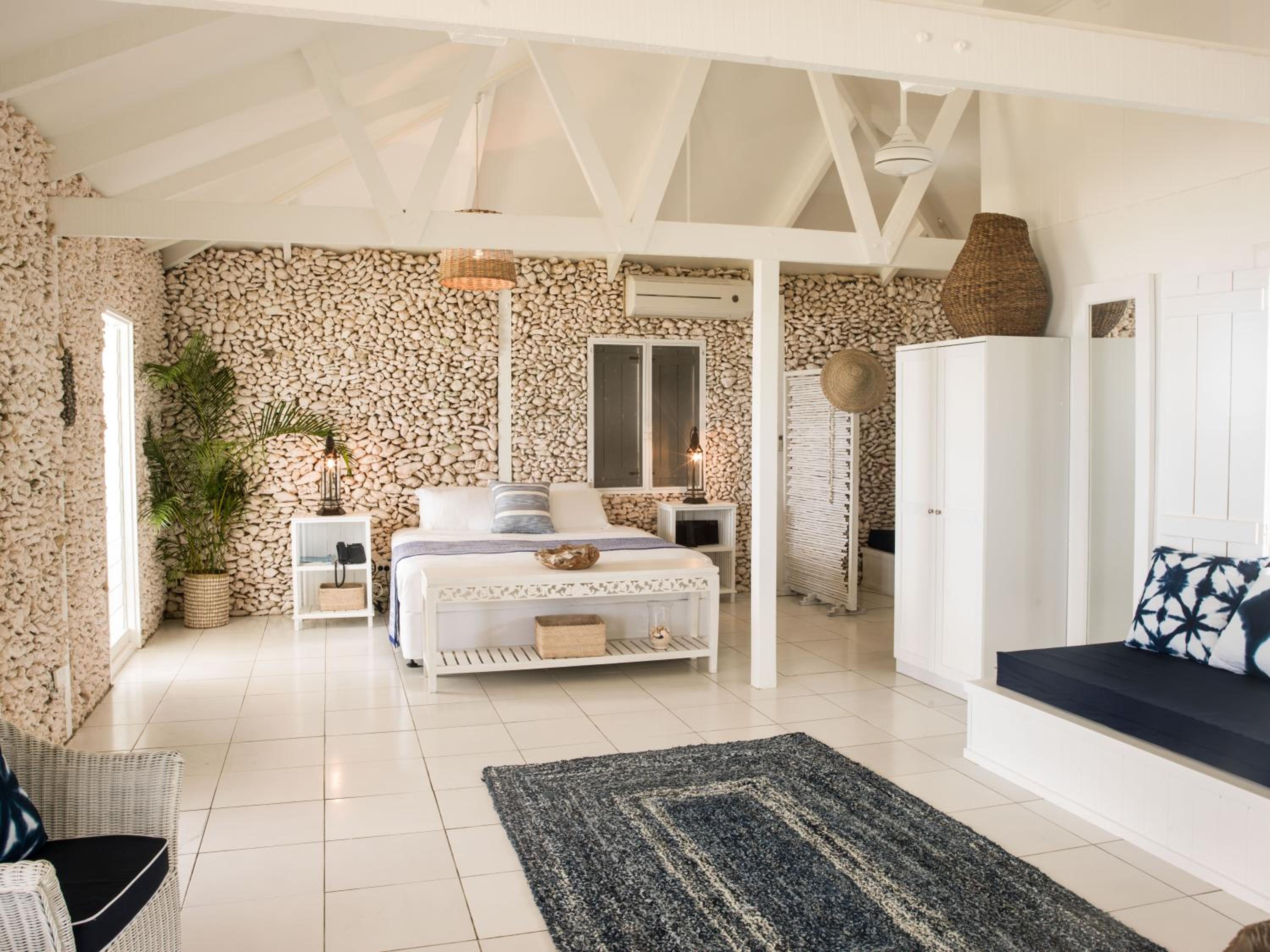 Coral, Villa, Beach Front