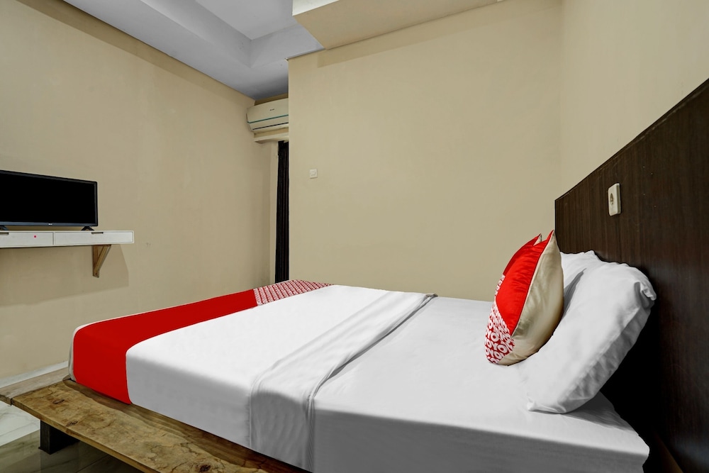 Hotel OYO Capital O 90081 Pondok Sabaraya 2 Syariah 10/18