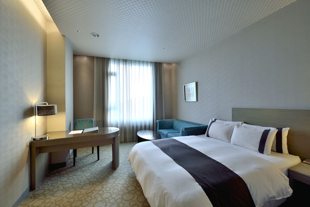 Shinkansen Grand Hotel 10/50