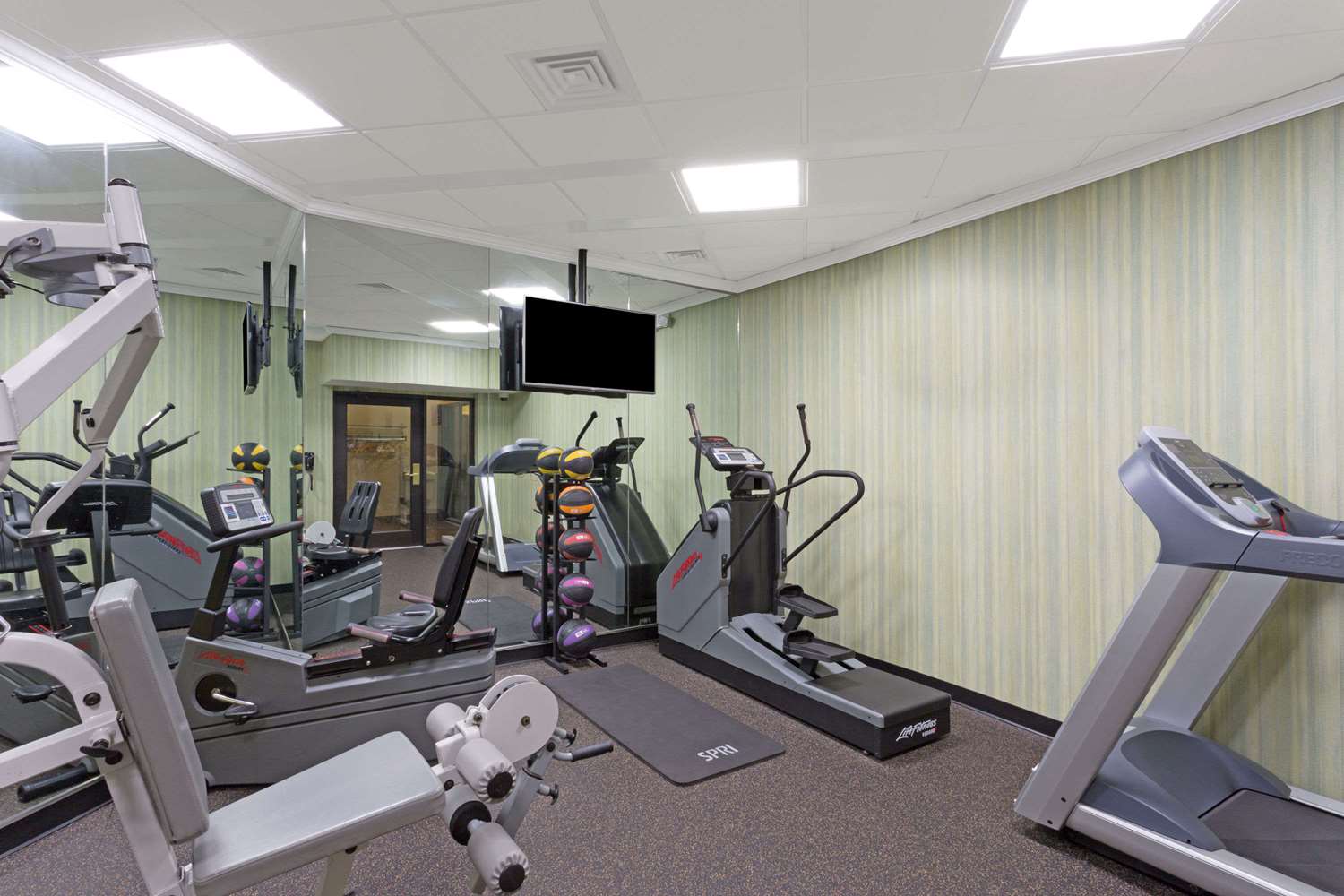 Days Inn by Wyndham Lanham Washington DC 22/40