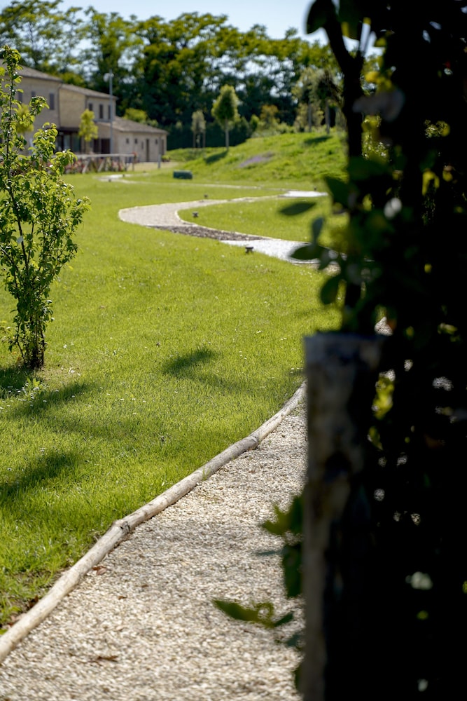 Moretti Country House 41/47