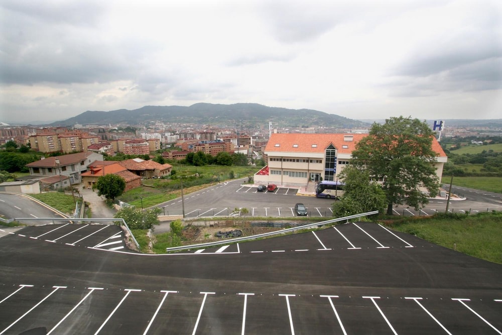 Hotel Palacio De Asturias 14/15