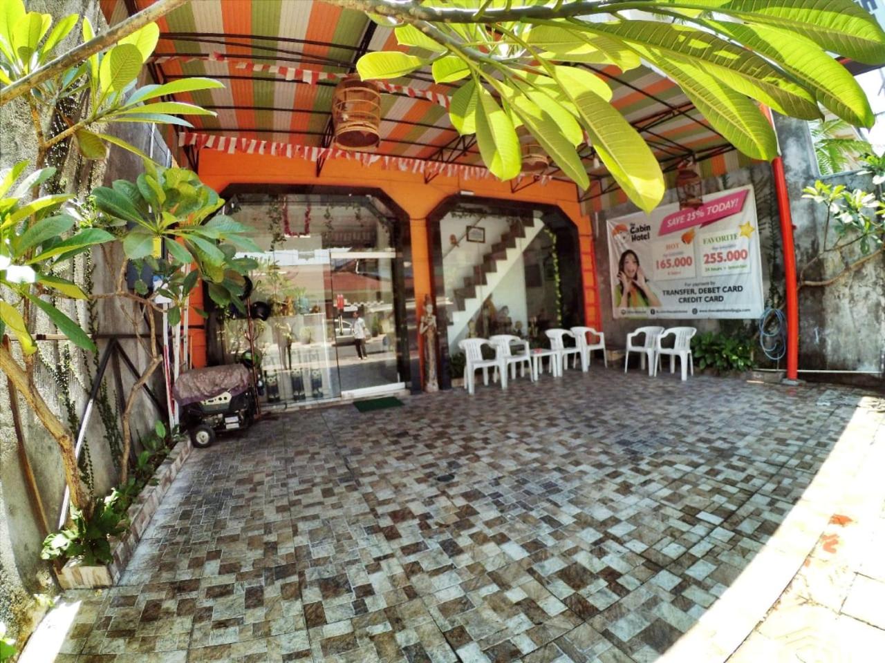 Cabin Hotel Bhayangkara 44/50
