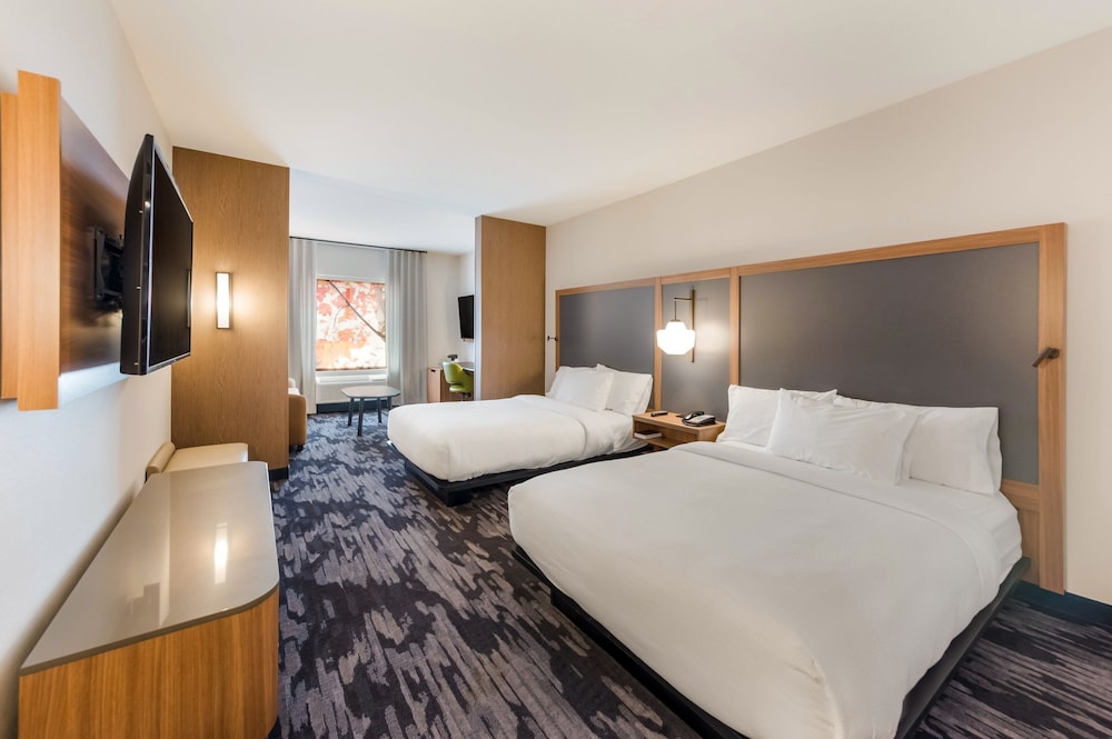 Fairfield Inn & Suites by Marriott Columbus Canal Winchester 3/20