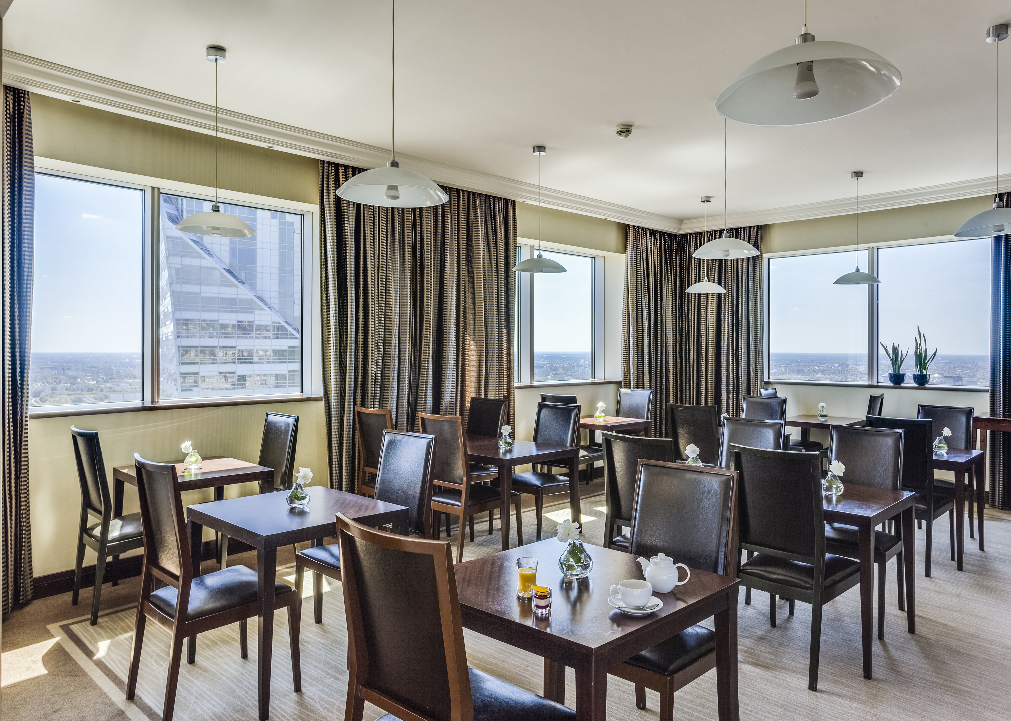 Intercontinental Warsaw 65/81
