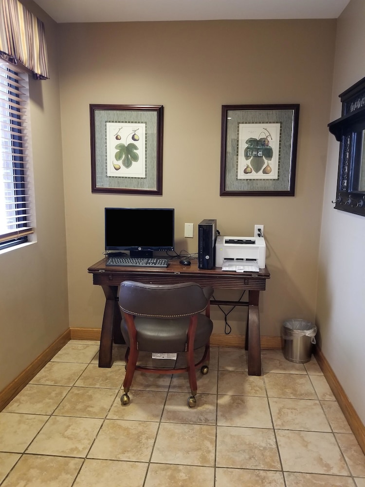 Americas Best Value Inn St. Louis South 35/37
