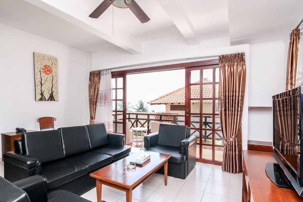Nongsa Point Marina Resort 37/72