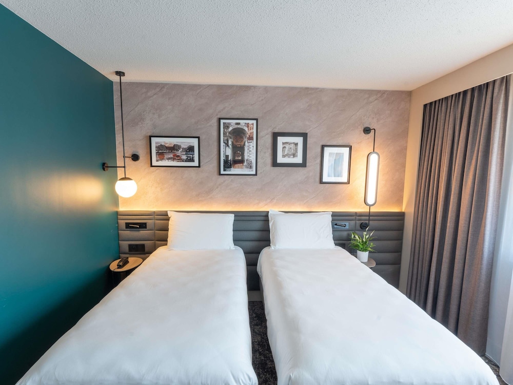 Mercure Angers Lac De Maine 11/49