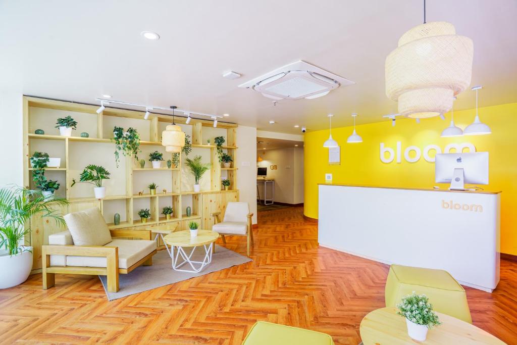 Bloom Hotel - Cyber Towers 7/26