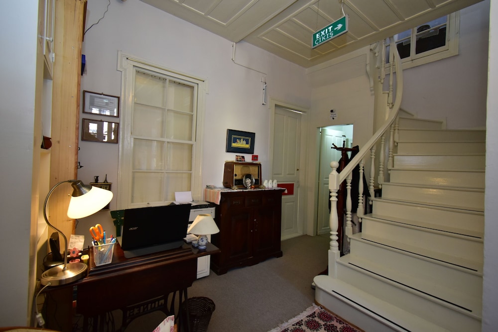 Eolya Guest House 5/50