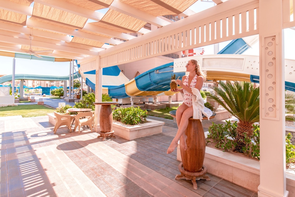 Pickalbatros Aqua Park Resort - Hurghada 10/50