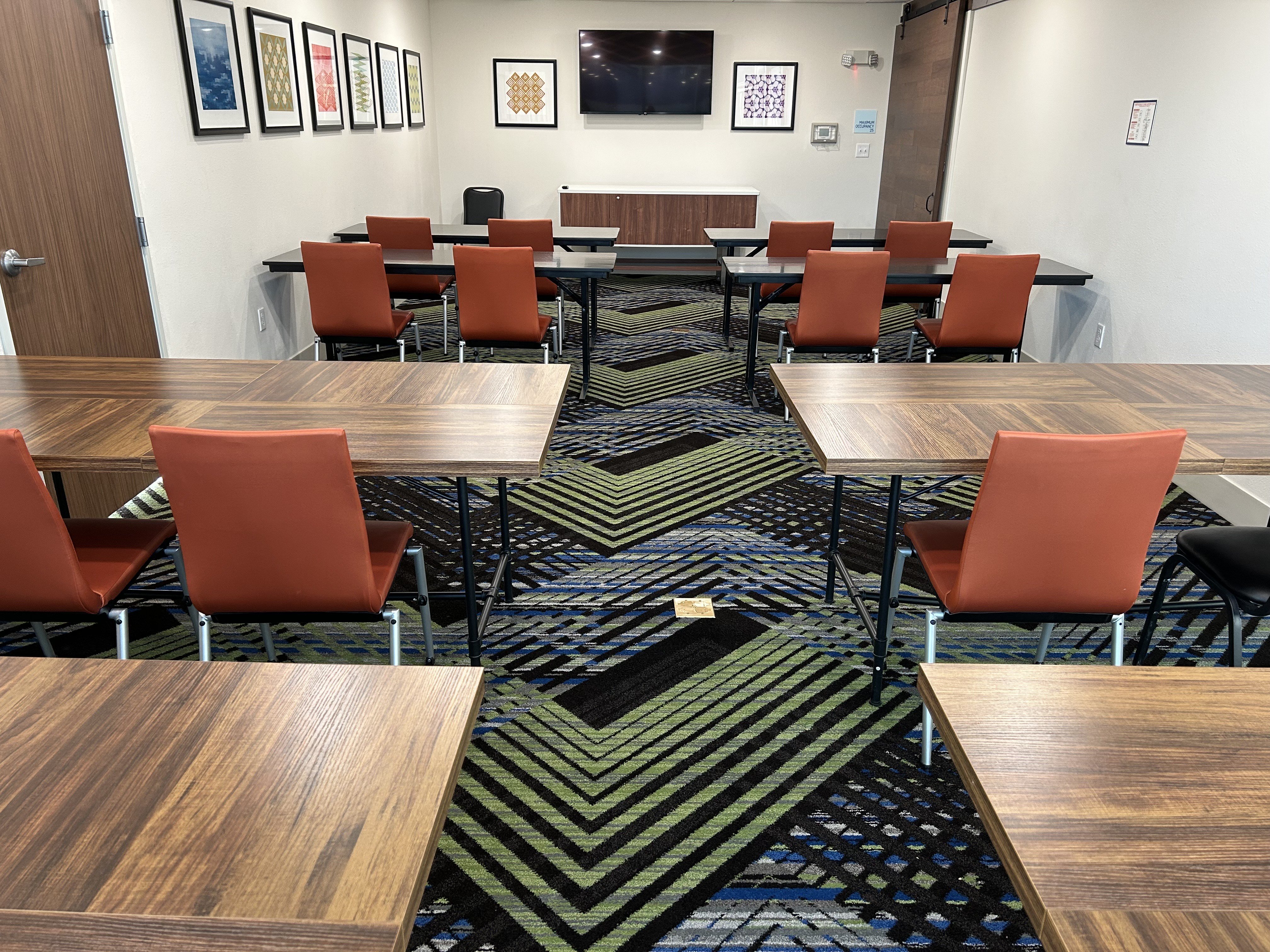 Holiday Inn Express And Suites Abingdon 58/62