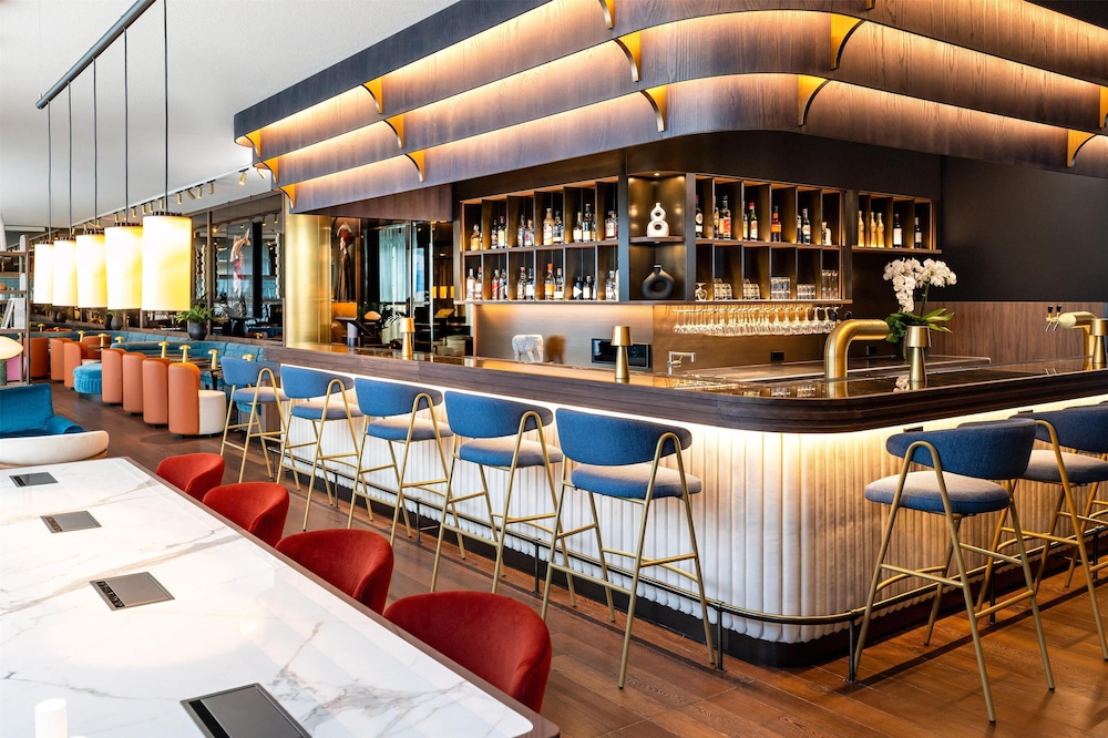 Radisson Blu Media Harbour Hotel Dusseldorf 52/68