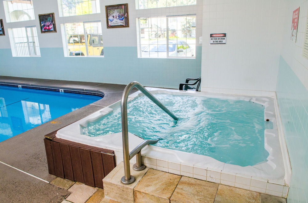 Fairbridge Inn Suites Leavenworth 8/41