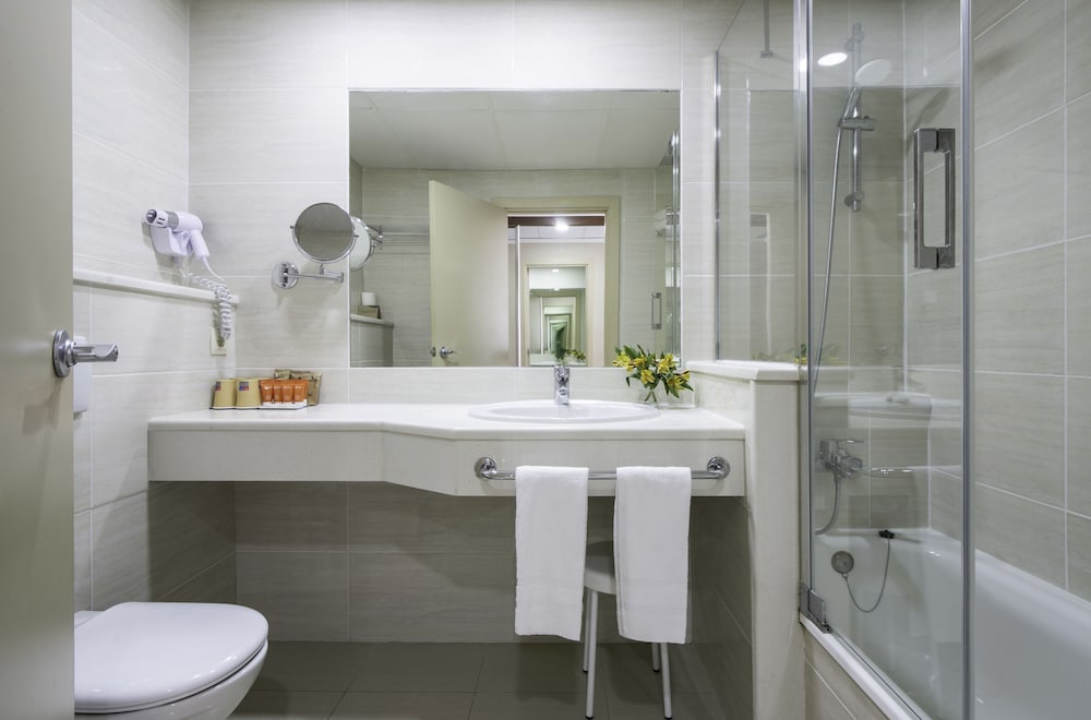 Bahia Calpe Hotel by Pierre and Vacances 68/69