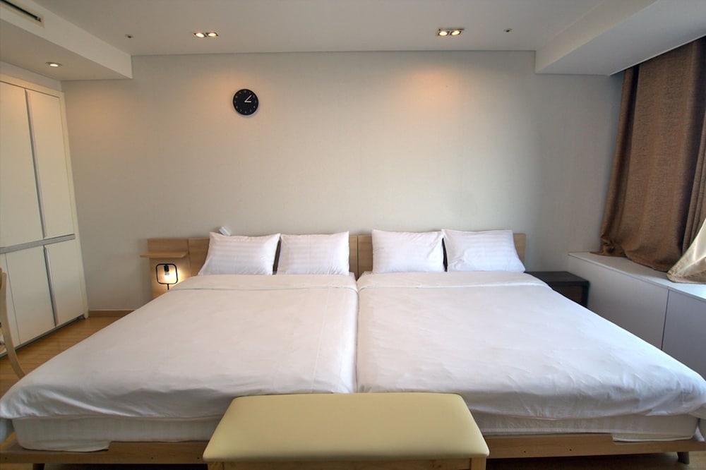 Incheon Airport Guesthouse 8/46