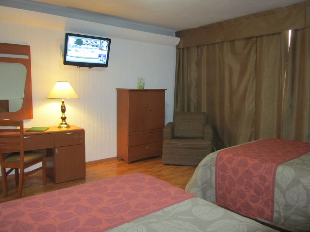 Hotel Don Miguel 28/72