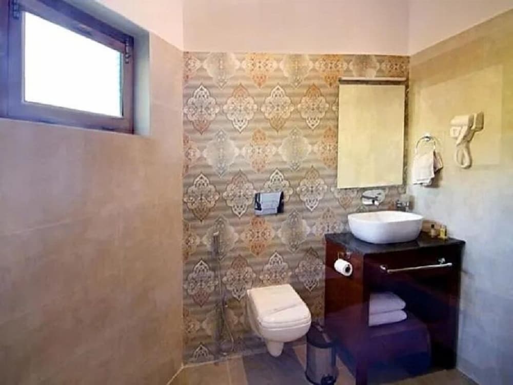 Hotel Royal Ladakh 50/50