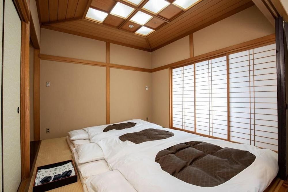 Hotel Cadenza Tokyo 32/65